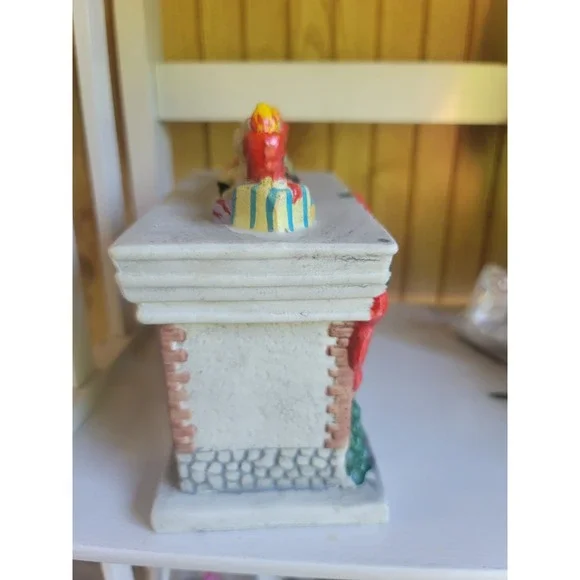 Christmas Holiday Fireplace Porcelain Decor‎ Candle Holder - Picture 4 of 5